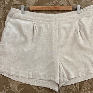 Women’s Loft Shorts